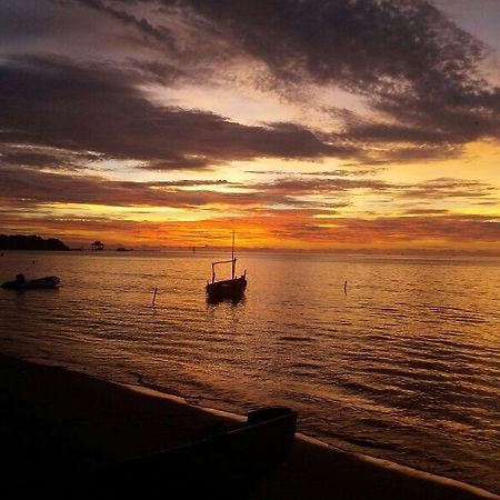 Villa Isabella Putri B&B Jepara Esterno foto